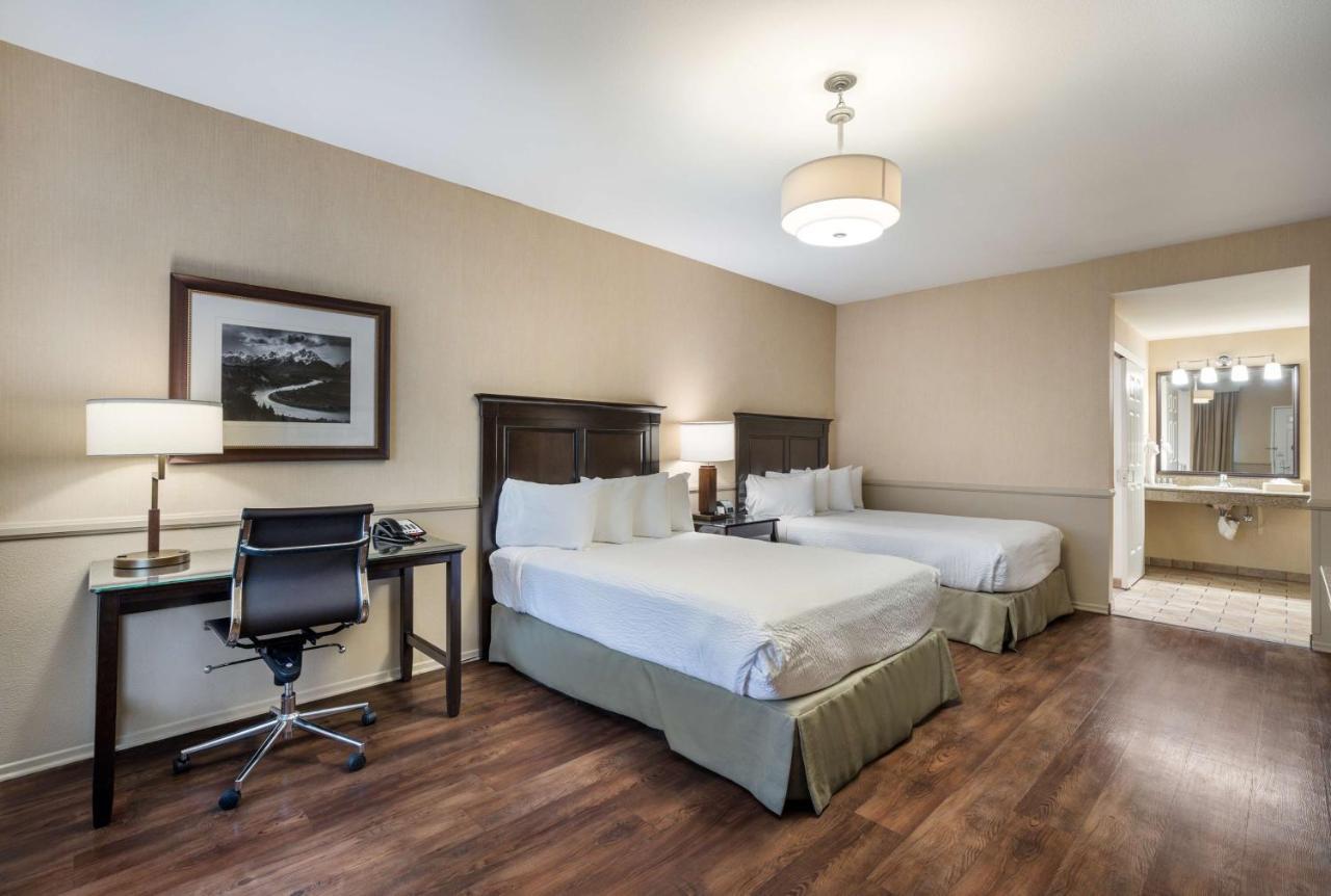 Best Western Corona Hotel&Suites Exterior foto